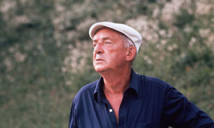 Vladimir Nabokov. Suíça, cerca de 1975. Horst Tappe/Getty Images.